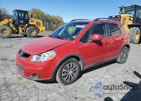 2010 Suzuki Sx4 z USA, uszkodzony, nr VIN JS2YB5A38A6310078
